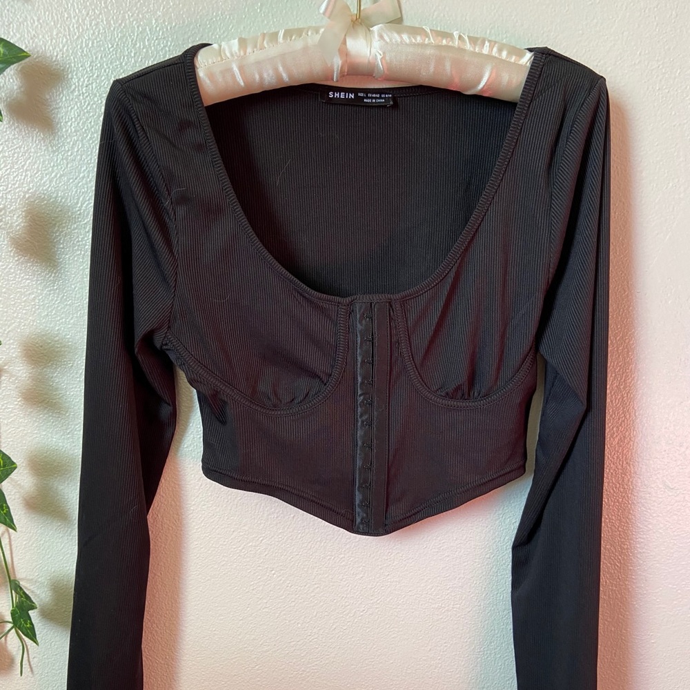 Long Sleeve Crop Top
